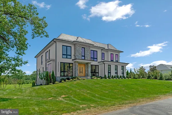 $4,995,000 | 1044 Carper Street, McLean, VA 22101