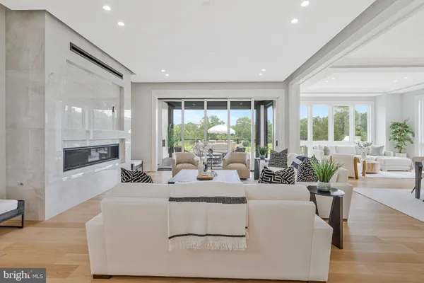 $4,995,000 | 1044 Carper Street, McLean, VA 22101