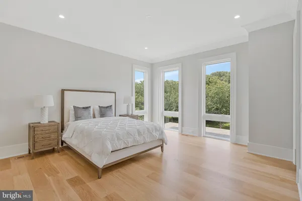 $4,995,000 | 1044 Carper Street, McLean, VA 22101