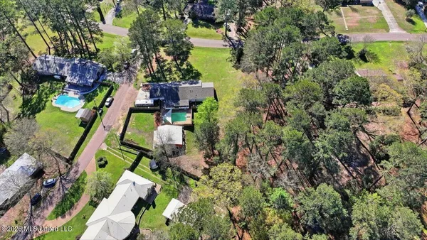 $299,900 | 701 Mangum Avenue, Mendenhall, MS 39114