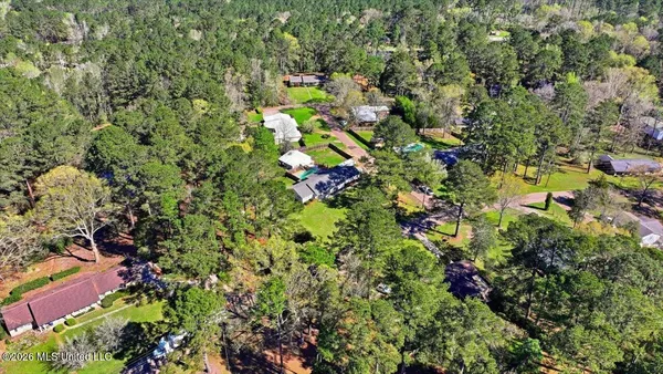 $299,900 | 701 Mangum Avenue, Mendenhall, MS 39114