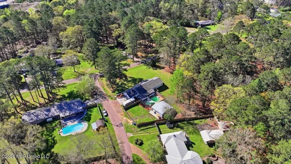 $299,900 | 701 Mangum Avenue, Mendenhall, MS 39114