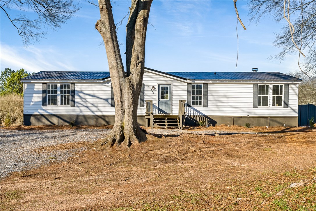 114 Prairie Lane Anderson, SC 29624 - Photo 2 of 28 Gallery Image 2