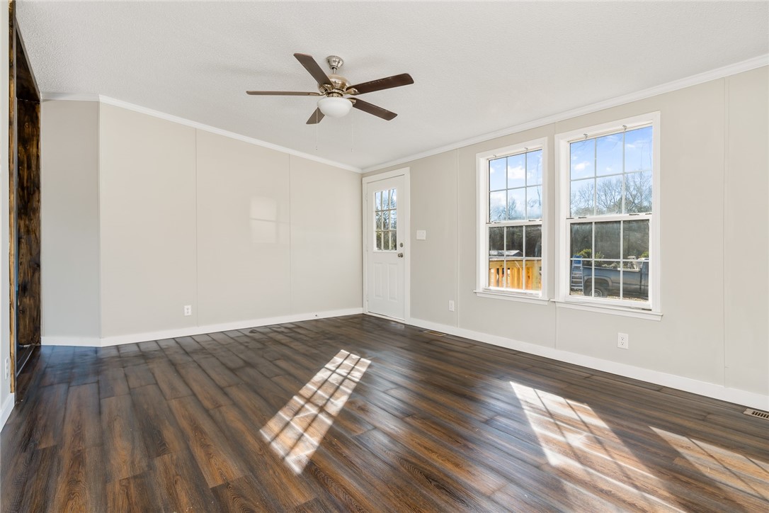 114 Prairie Lane Anderson, SC 29624 - Photo 8 of 28 Gallery Image 8