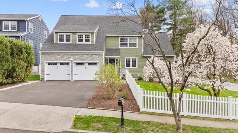 $1,189,000 | 25 Elderberry Lane, Fairfield, CT 06824