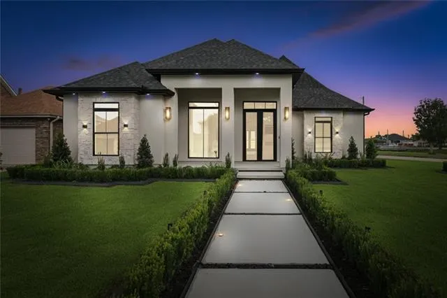 $459,900 | 3201 Karen Drive, Chalmette, LA 70043
