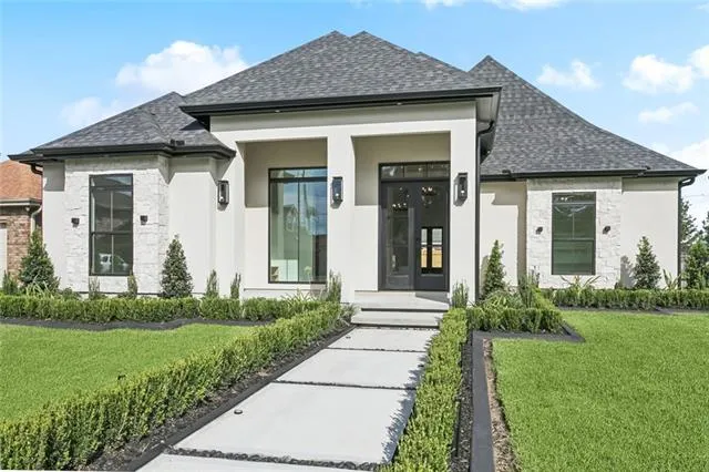 $459,900 | 3201 Karen Drive, Chalmette, LA 70043