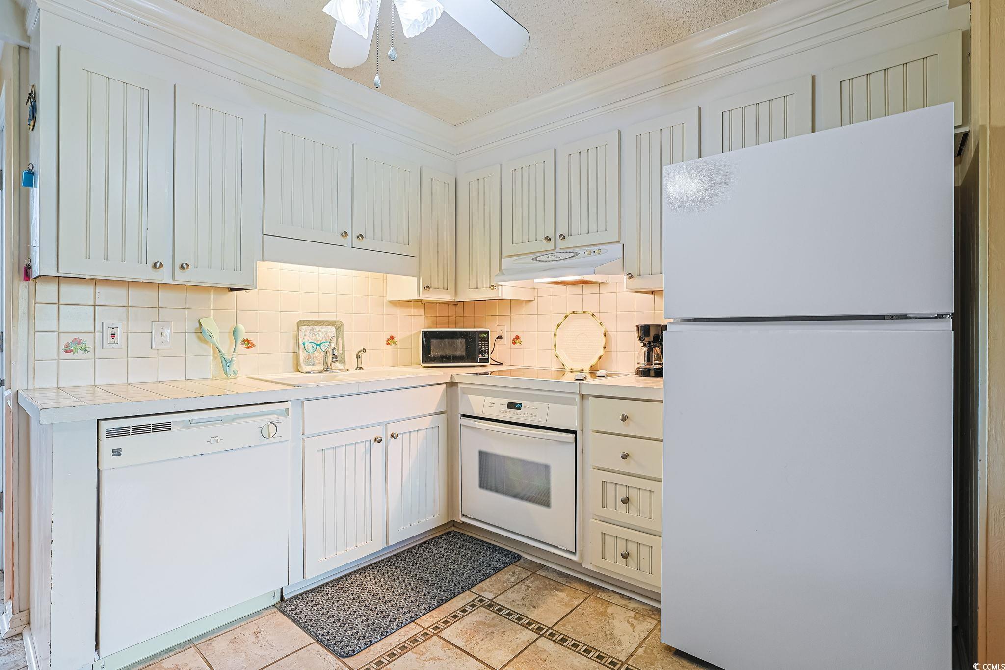 1919 Spring Street, Unit B13 North Myrtle Beach, SC 29582 - Photo 6 of 29