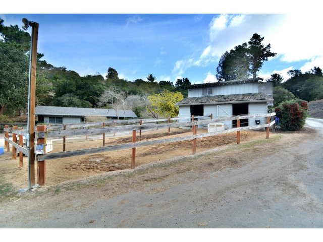 25200 Hidden Mesa Road Monterey, CA 93940 - Photo 6 of 25 Gallery Image 6