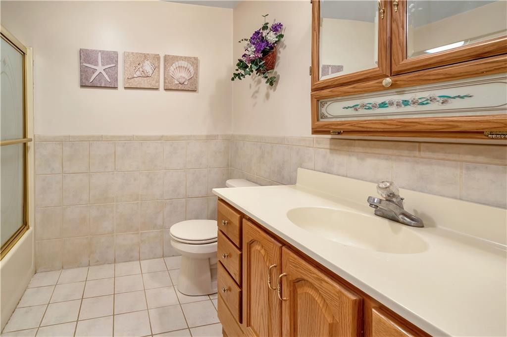 8 Cranberry Lane Cecil, PA 15321 - Photo 15 of 24 Gallery Image 15