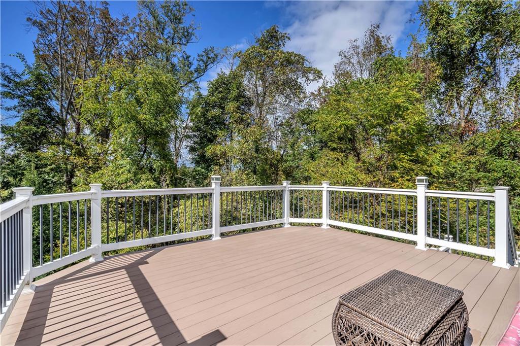 8 Cranberry Lane Cecil, PA 15321 - Photo 21 of 24 Gallery Image 21