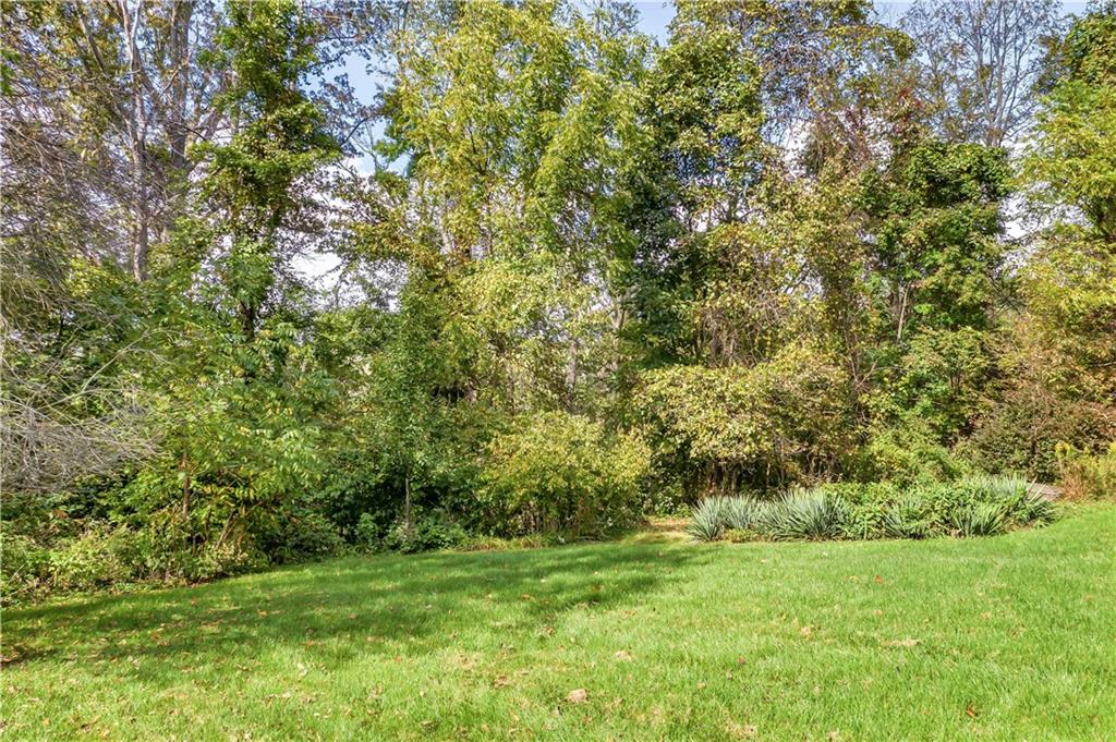 8 Cranberry Lane Cecil, PA 15321 - Photo 23 of 24 Gallery Image 23