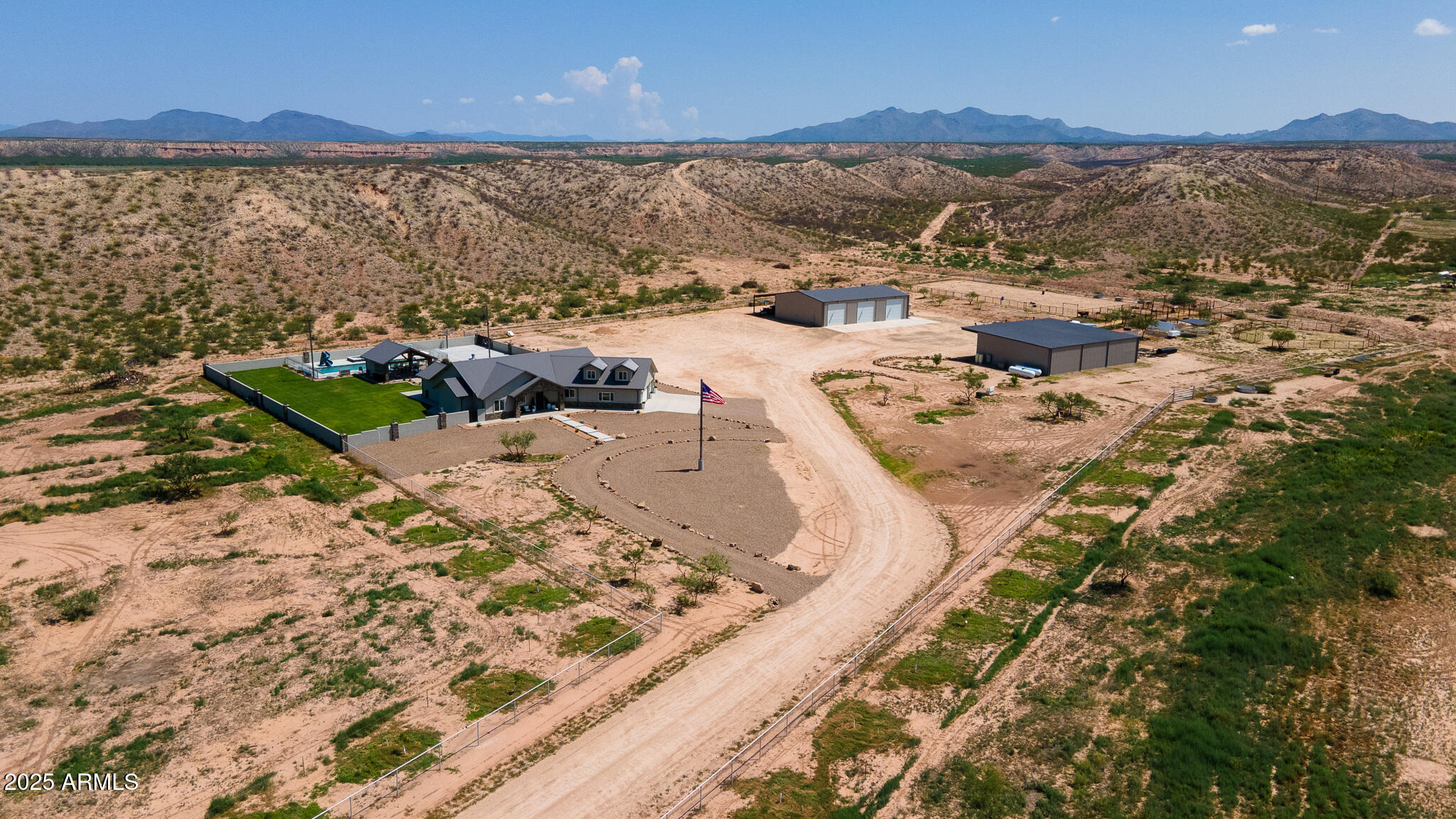 1778 East Ramsey Road Benson, AZ 85602 - Photo 49 of 50 a view of a city