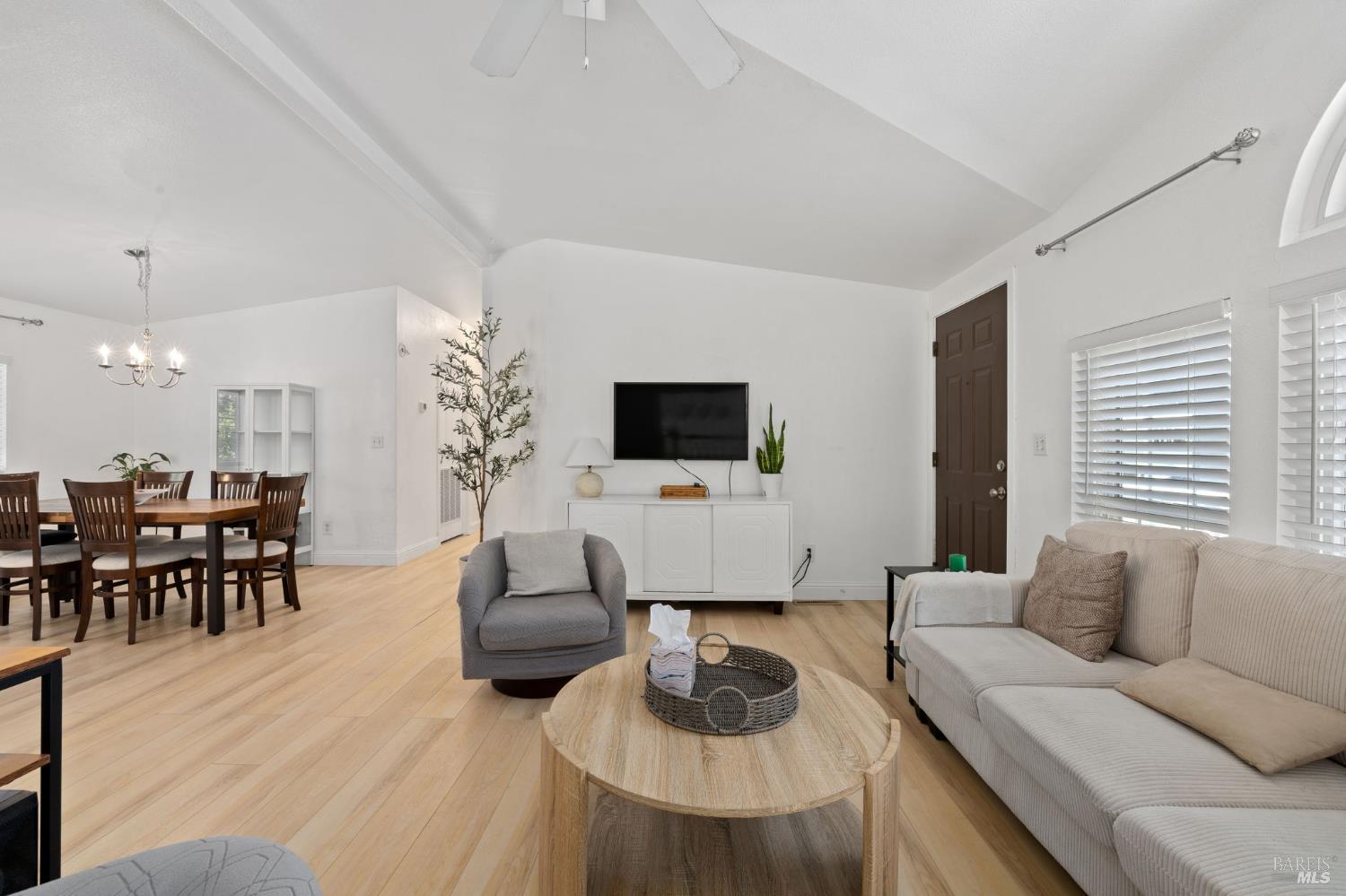 58 Estrella Drive Rohnert Park, CA 94928 - Photo 9 of 33