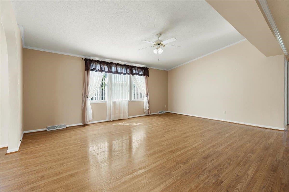 7727 Brooklyn Road Radford, VA 24141 - Photo 19 of 71 Gallery Image 19