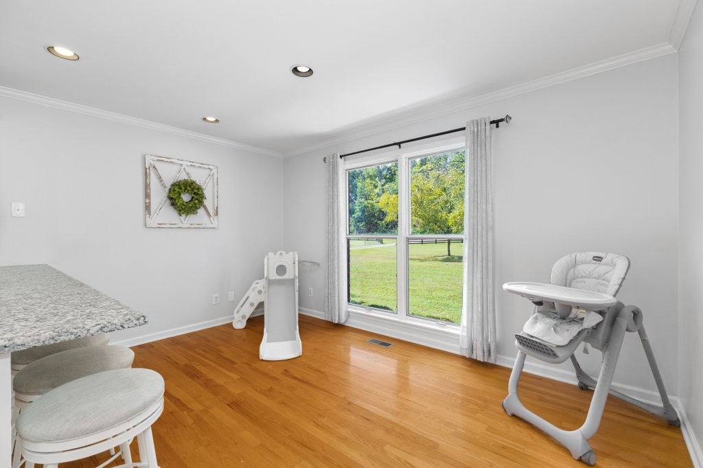 3597 McMahan Road Morrison, TN 37357 - Photo 16 of 45 a living room with furniture and a window