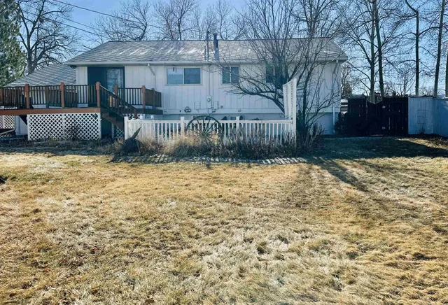 $415,000 | 550 Cliff Street, Lander, WY 82520