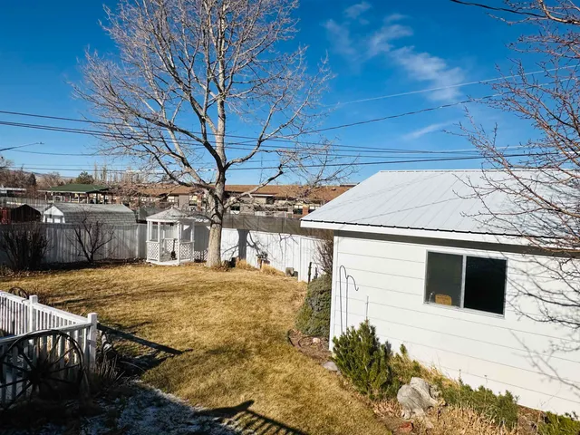 $415,000 | 550 Cliff Street, Lander, WY 82520