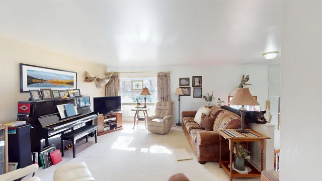 $415,000 | 550 Cliff Street, Lander, WY 82520