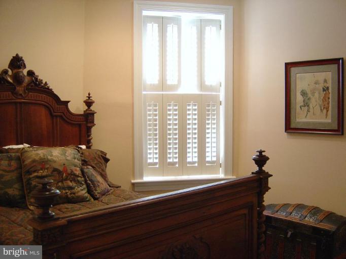 129 11th Street Northeast Washington, DC 20002 - Photo 18 of 30 Bedroom #1