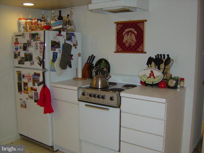 129 11th Street Northeast Washington, DC 20002 - Photo 24 of 30 In-Law Suite