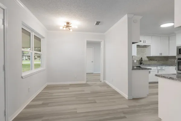 $269,900 | 3820 Evergreen Drive, Dickinson, TX 77539