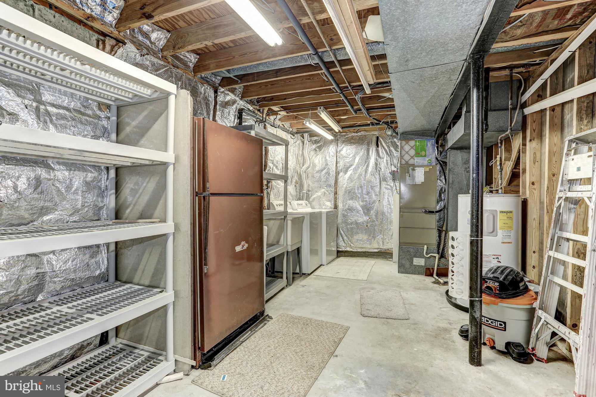 5831 Canvasback Road Burke, VA 22015 - Photo 22 of 26 Utility Room