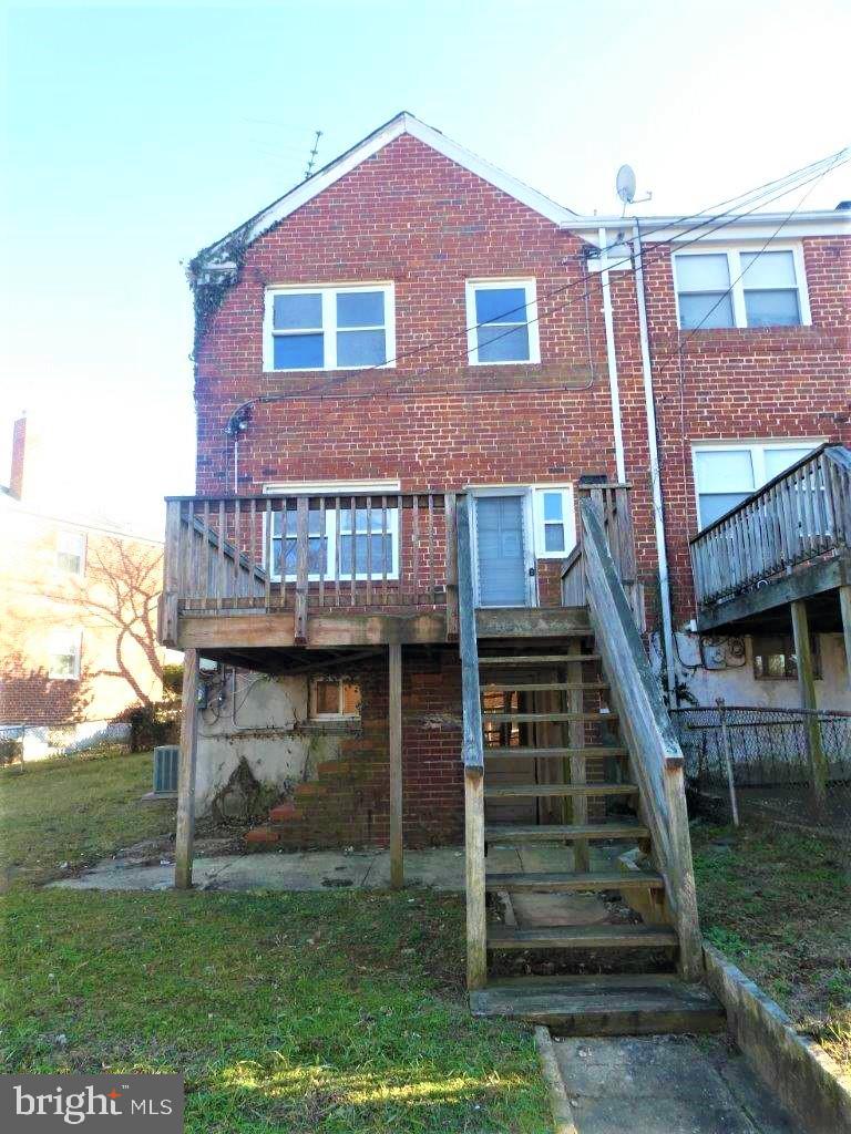 5444 Whitlock Road Baltimore, MD 21229 - Photo 4 of 27