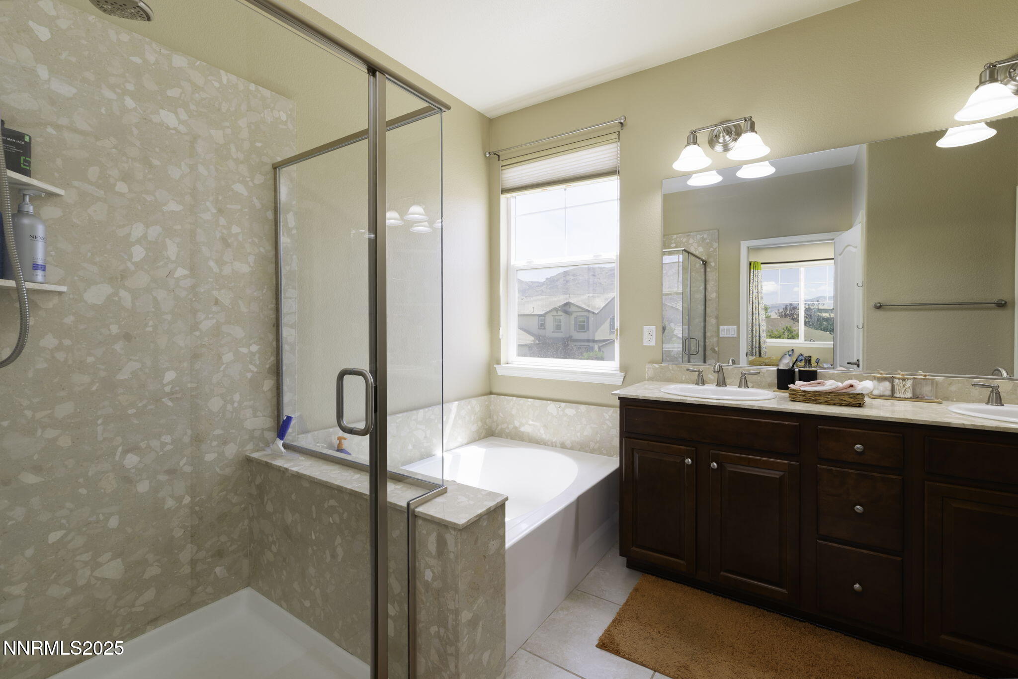 10687 Walton Park Drive Reno, NV 89521 - Photo 13 of 25 22-web-or-mls-10687 Walton Park-22
