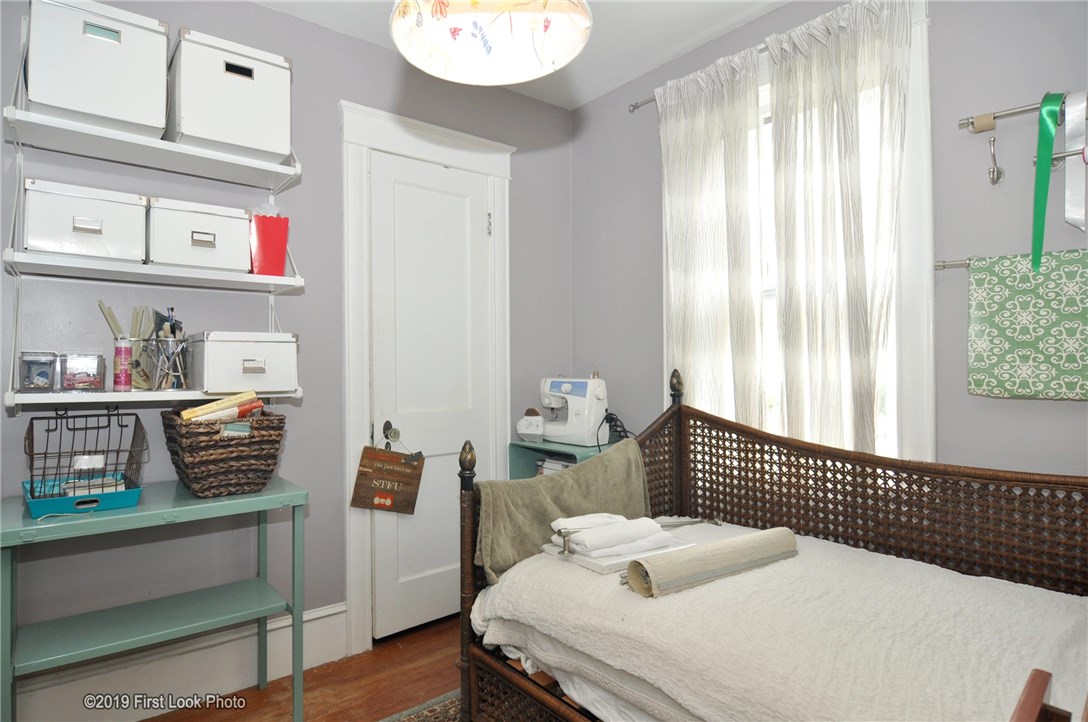 74 King Street Warren, RI 02885 - Photo 16 of 25