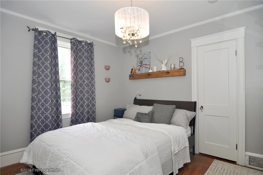 74 King Street Warren, RI 02885 - Photo 18 of 25