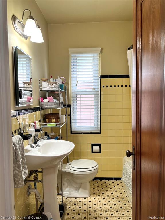 1059 Eaton Road Berkley, MI 48072 - Photo 10 of 23