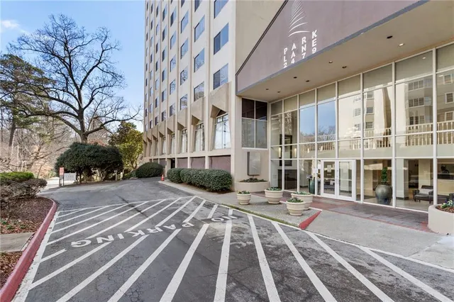$294,900 | 2479 Peachtree Street Northeast, Unit 1804, Atlanta, GA 30305