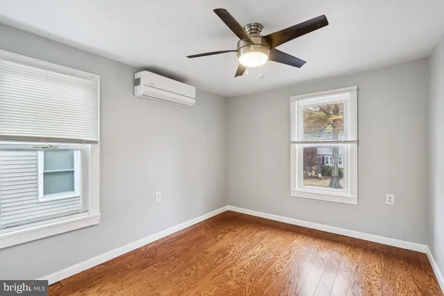 $350,000 | 106 Pine Street, Moorestown, NJ 08057