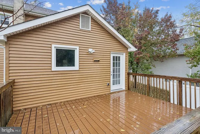 $350,000 | 106 Pine Street, Moorestown, NJ 08057