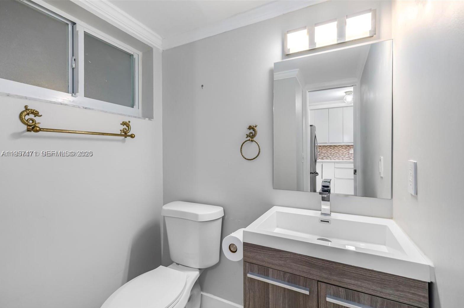 1345 Lincoln Road, Unit 604 Miami Beach, FL 33139 - Photo 4 of 17