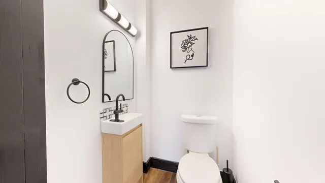 $310,000 | 20 Chapel Street, Augusta, ME 04330