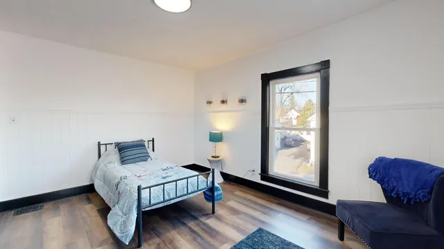 $310,000 | 20 Chapel Street, Augusta, ME 04330