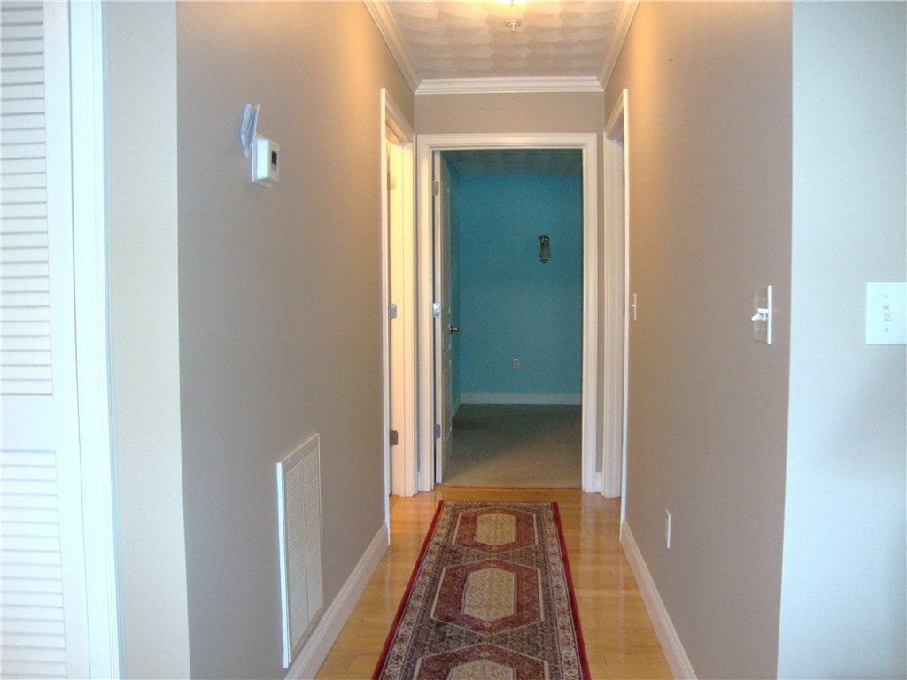 1780 Nooseneck Hill Road, Unit 11D Coventry, RI 02816 - Photo 24 of 24 hallway