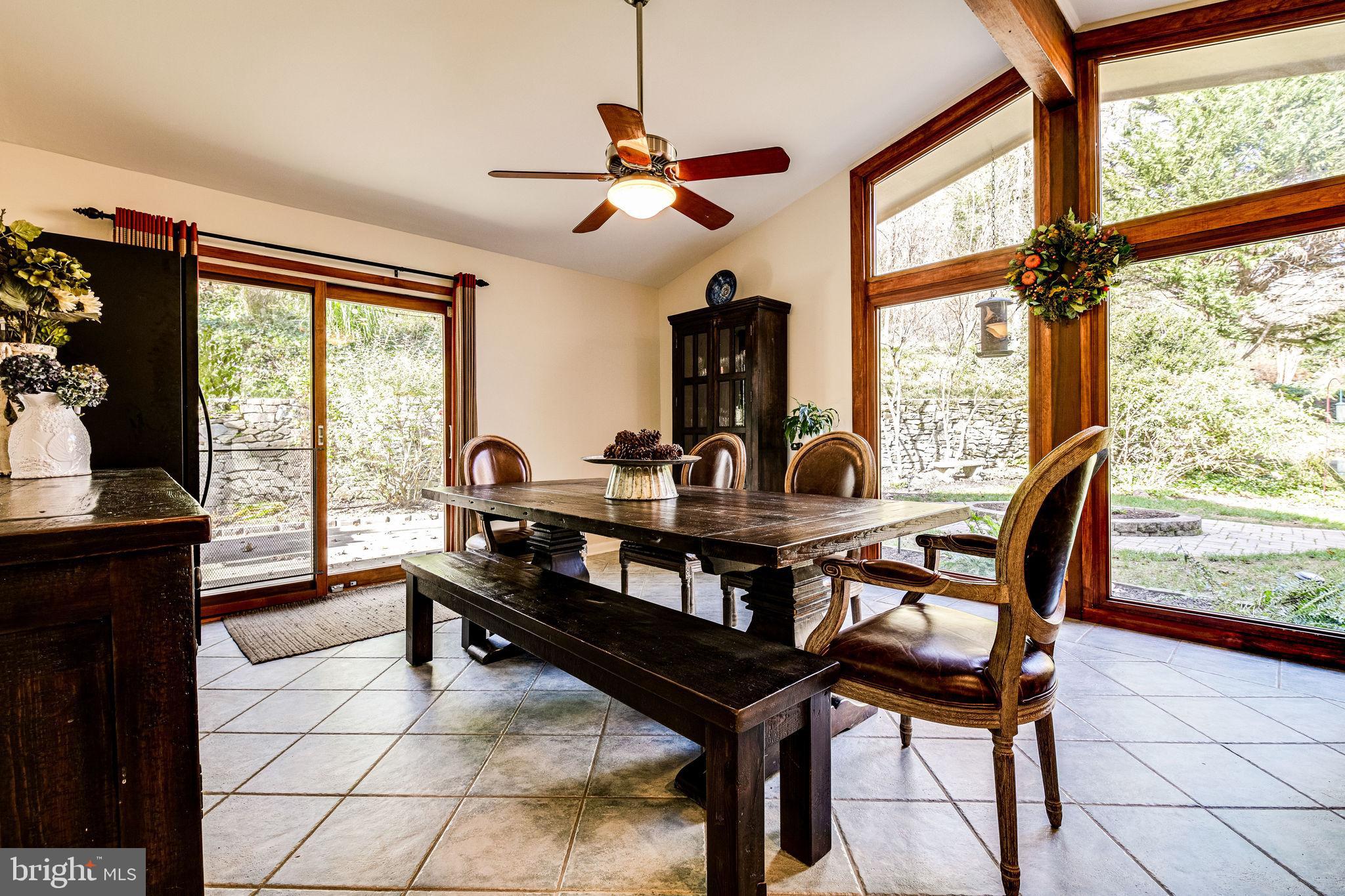 7406 Rippon Road Alexandria, VA 22307 - Photo 13 of 67