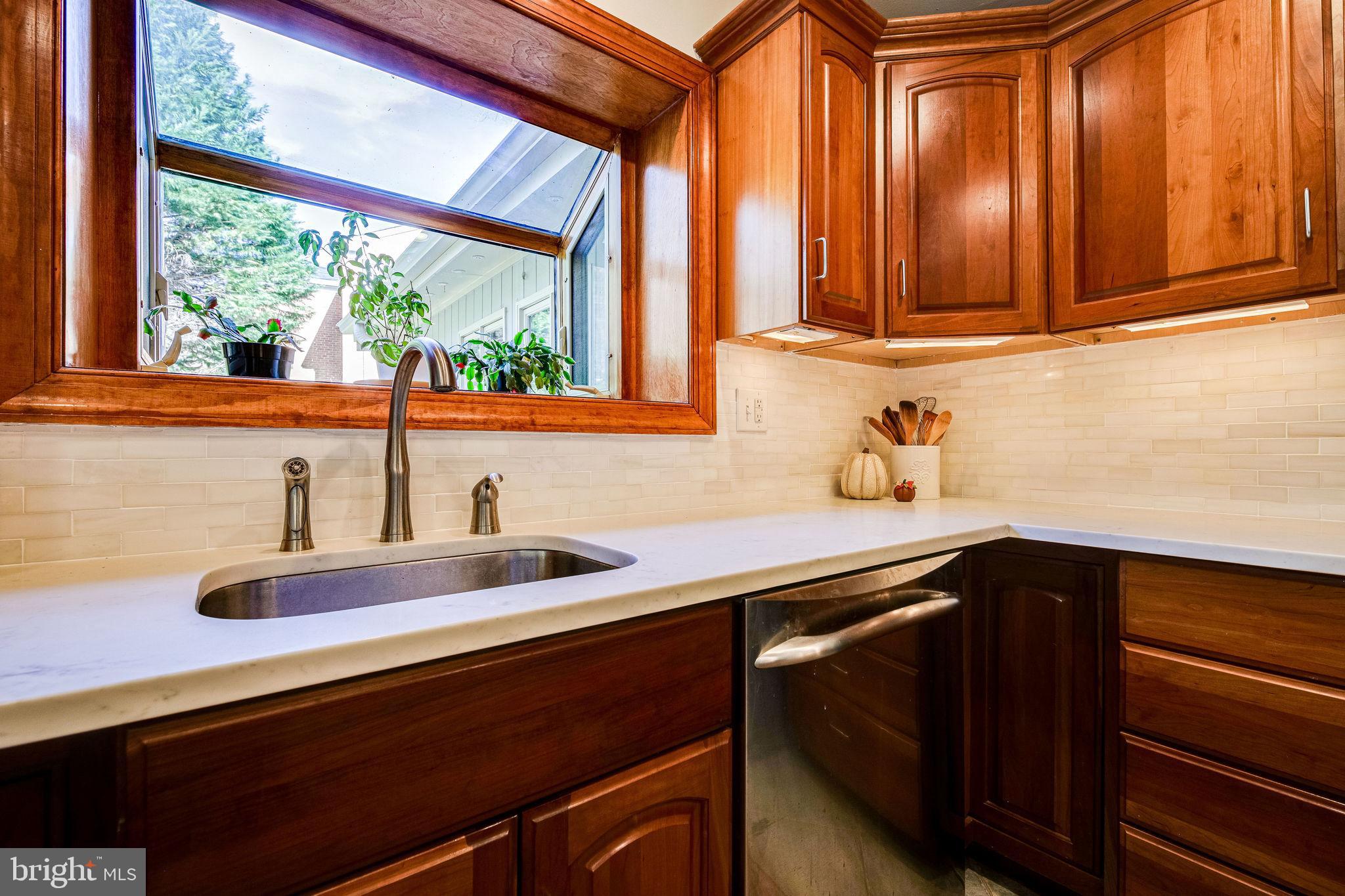 7406 Rippon Road Alexandria, VA 22307 - Photo 21 of 67