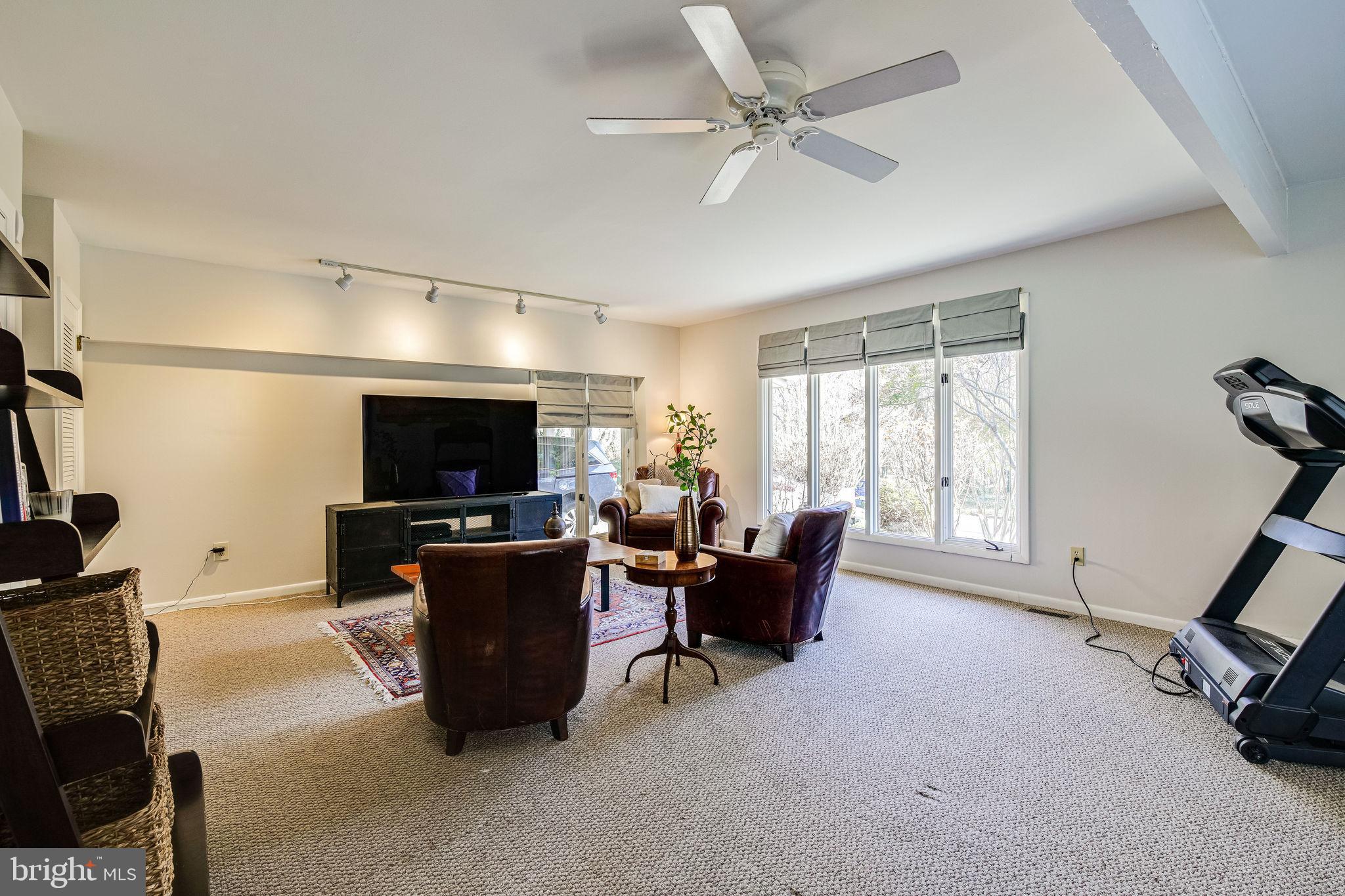 7406 Rippon Road Alexandria, VA 22307 - Photo 29 of 67