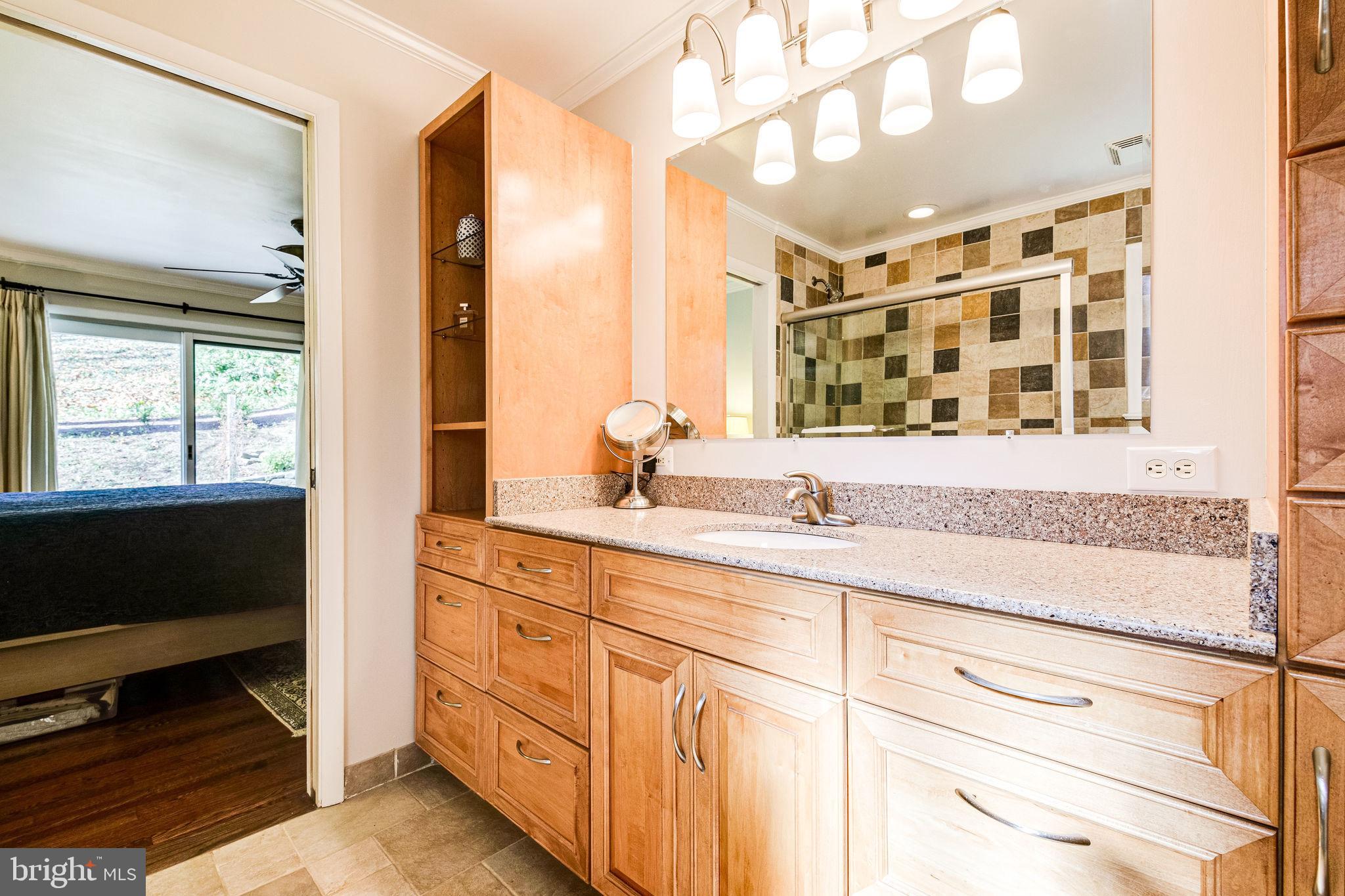 7406 Rippon Road Alexandria, VA 22307 - Photo 38 of 67