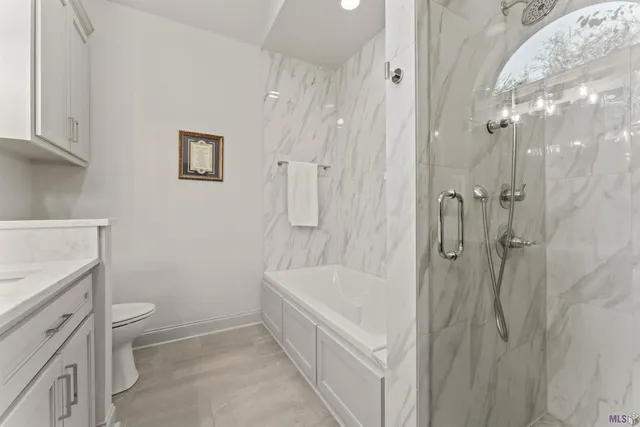 $440,000 | 6020 Belle Grove Drive, Baton Rouge, LA 70820