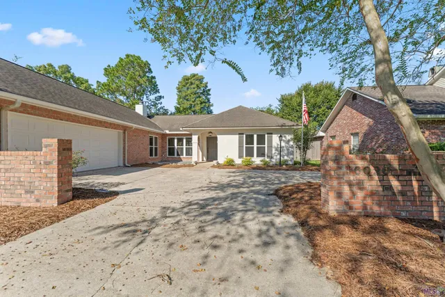 $440,000 | 6020 Belle Grove Drive, Baton Rouge, LA 70820