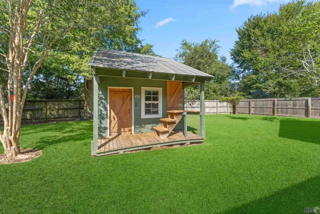 $440,000 | 6020 Belle Grove Drive, Baton Rouge, LA 70820