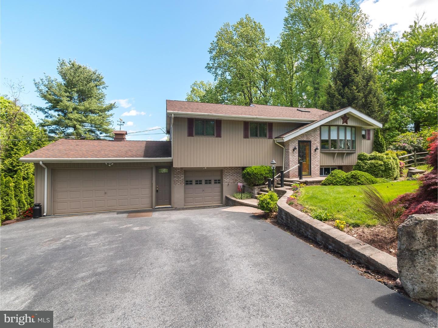 5917 Emmaus Road Emmaus, PA 18049 - Photo 2 of 25 Gallery Image 2