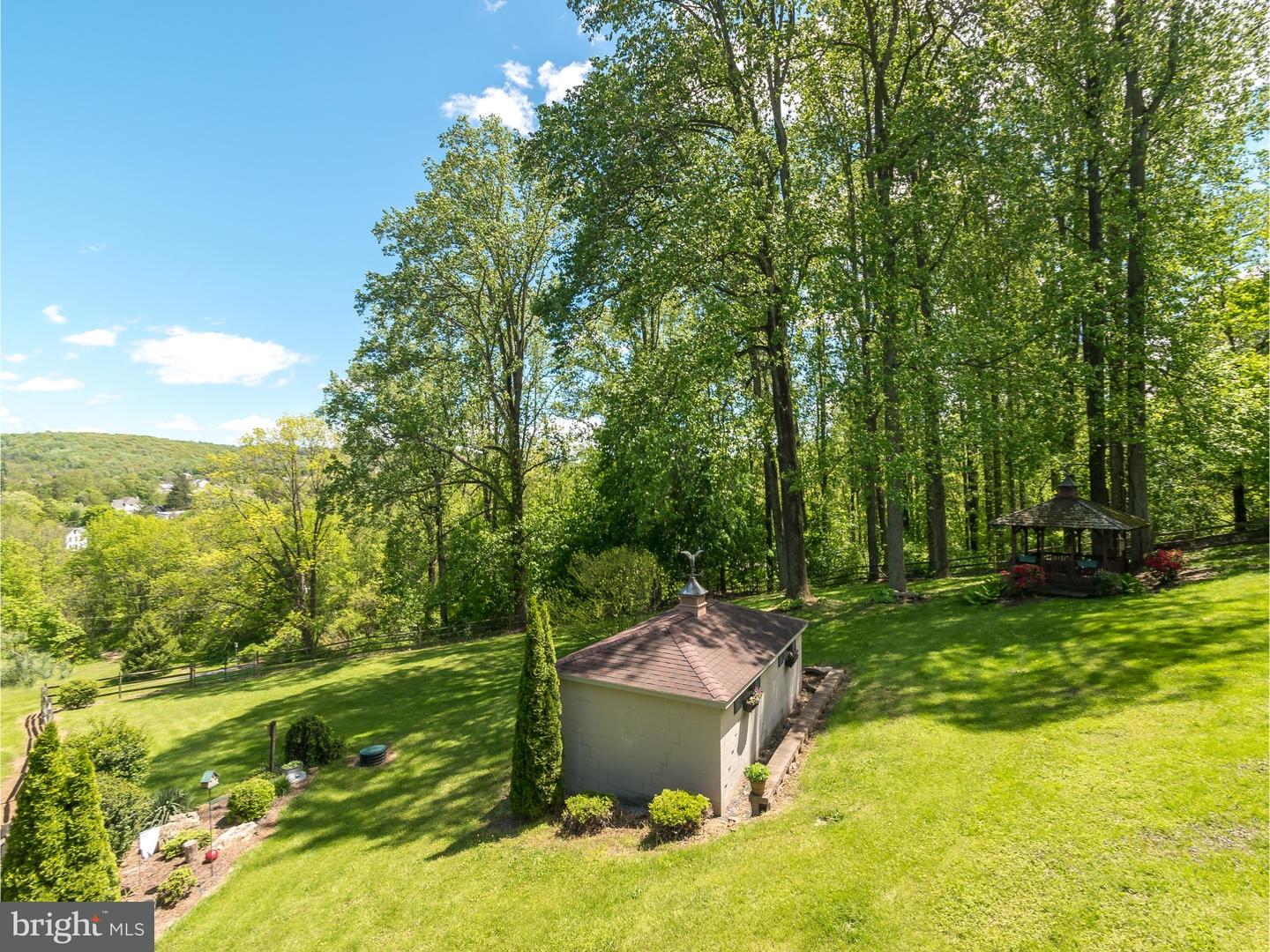 5917 Emmaus Road Emmaus, PA 18049 - Photo 21 of 25 Gallery Image 21