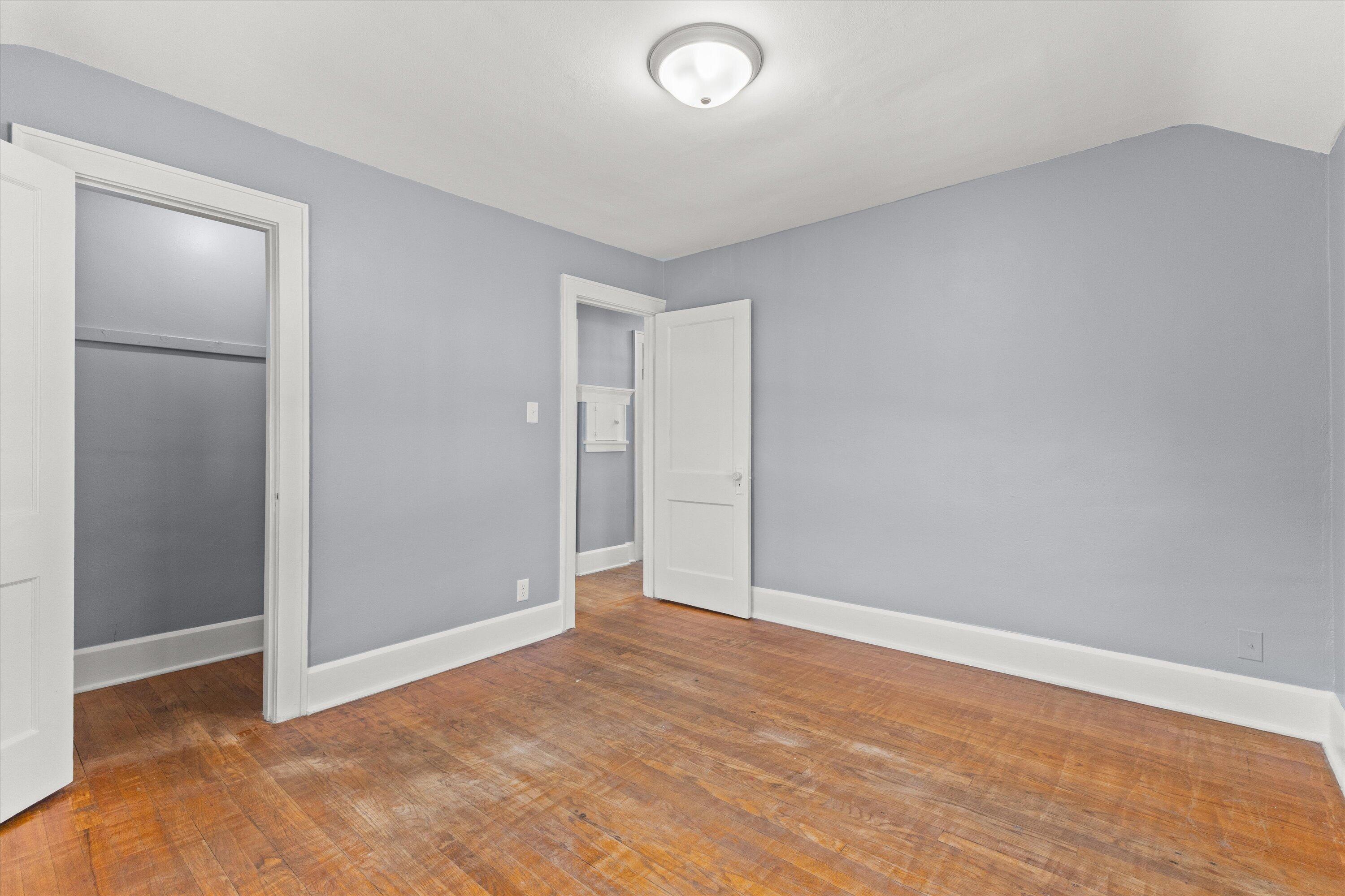 2213 Carlisle Avenue Racine, WI 53404 - Photo 15 of 31 28-KCM-84