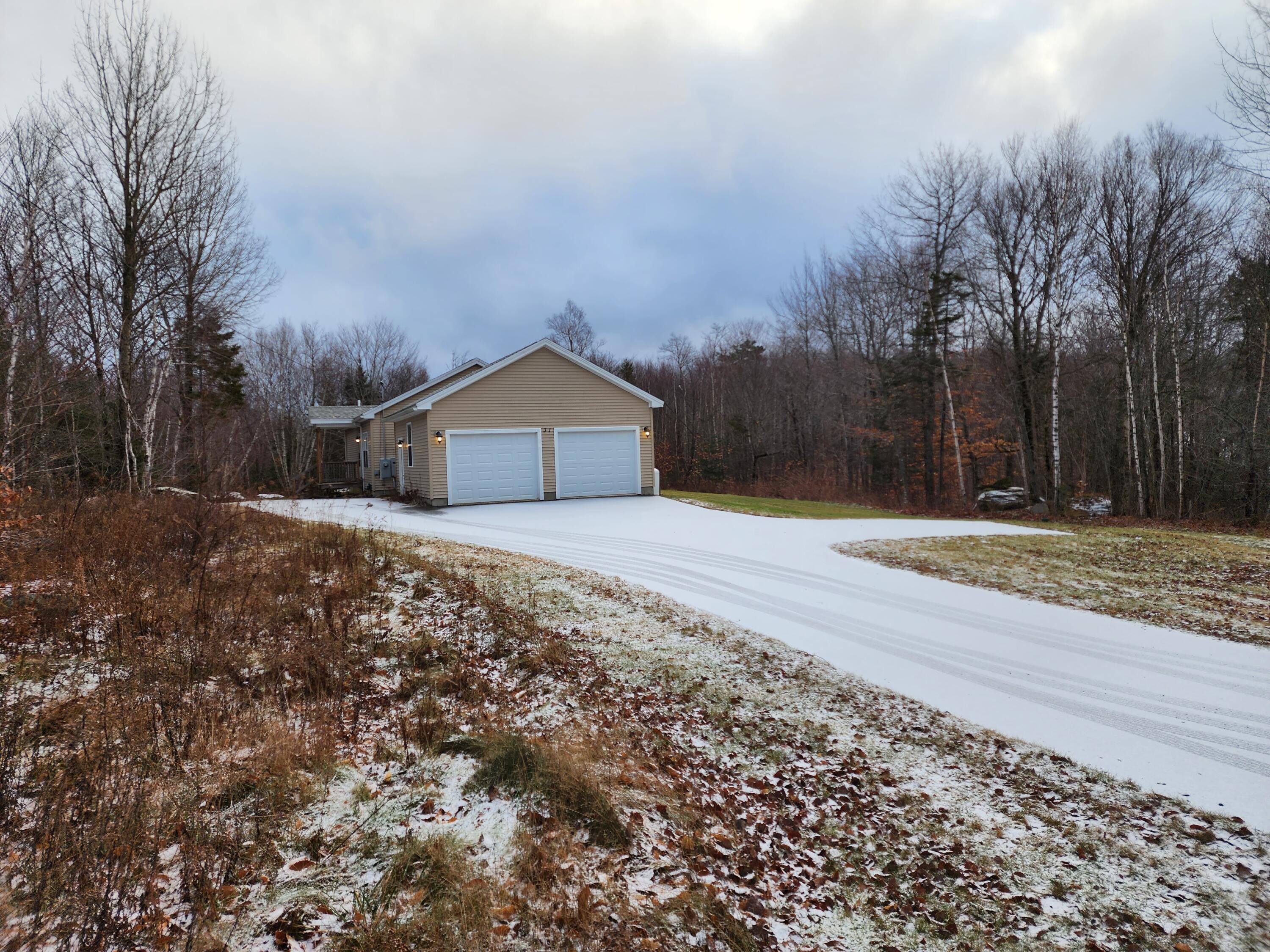 31 Old Mudgett Road South Newburgh, ME 04444 - Photo 2 of 24 20221215_081230